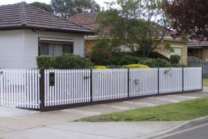 steel picket fencing 04